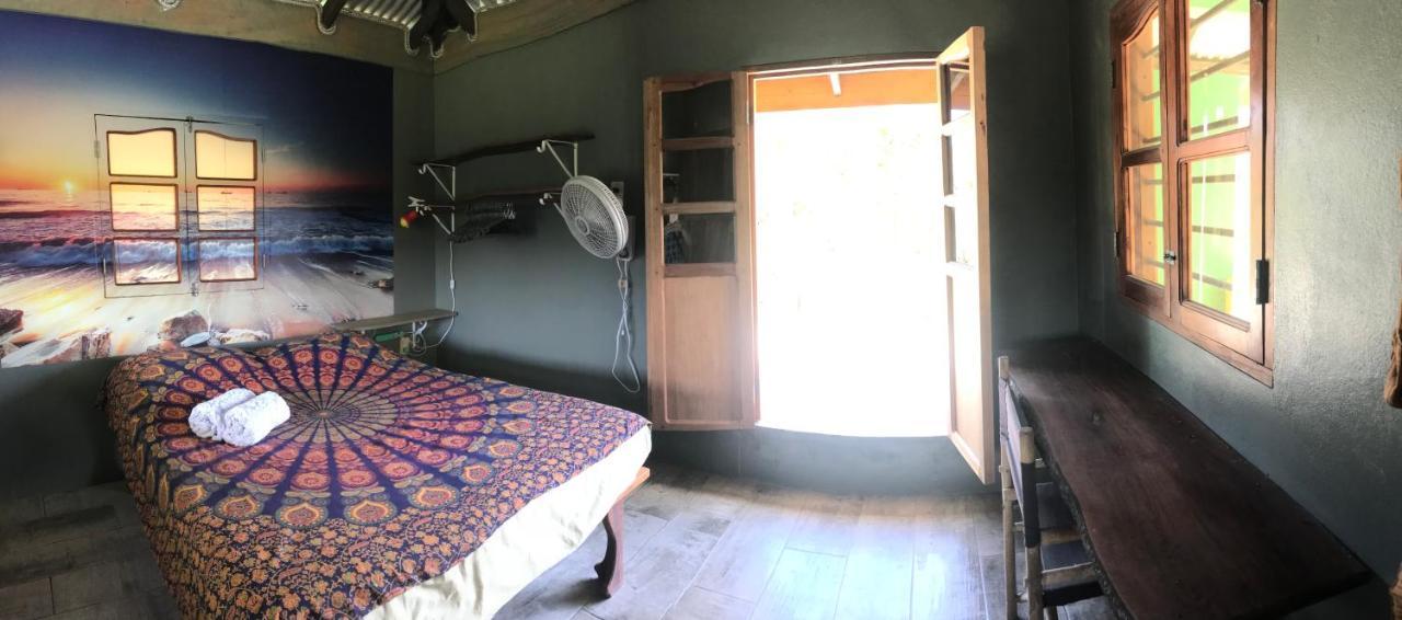 Hotel La Casa Naranja Brig Bay Zewnętrze zdjęcie